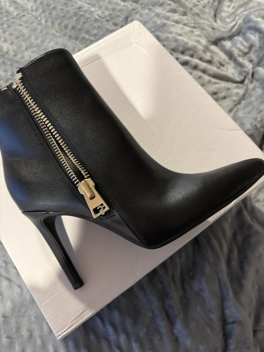 NEW I.N.C. Ankle Boots with Gold Zip 9.5